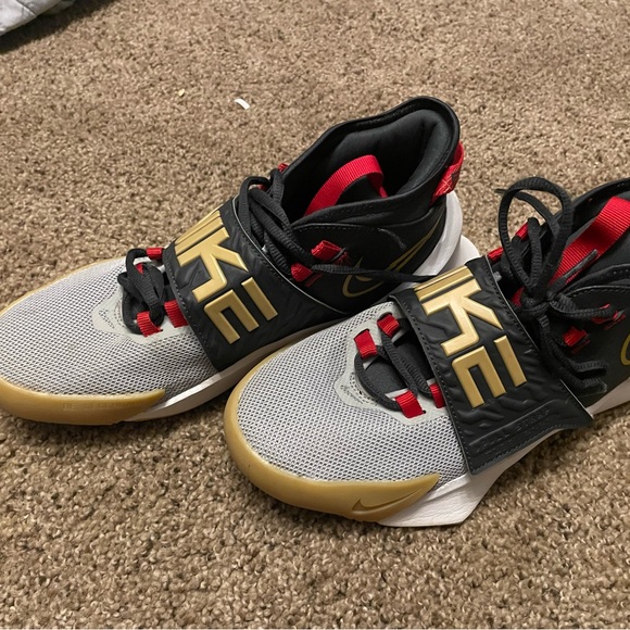 Nike youth future court 3 - Picture 2 of 2